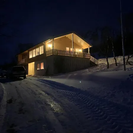 펜션 Lenangsvegen 2929